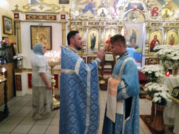 Всенощное бдение с Чином погребения Плащаницы Божией Матери