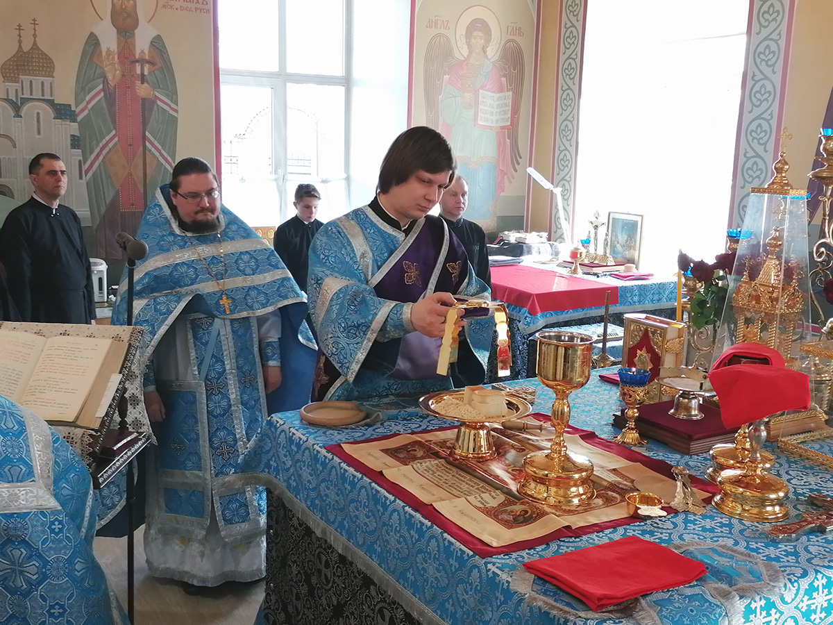  Празднование Благовещение Богородицы