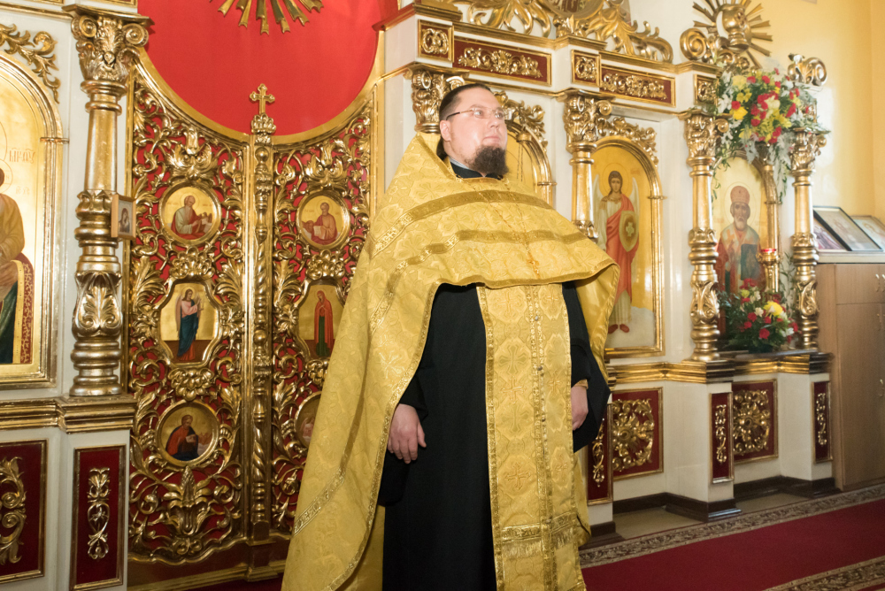 В день памяти святителя Николая Чудотворца митрополит Серафим совершил литургию в нашем храме