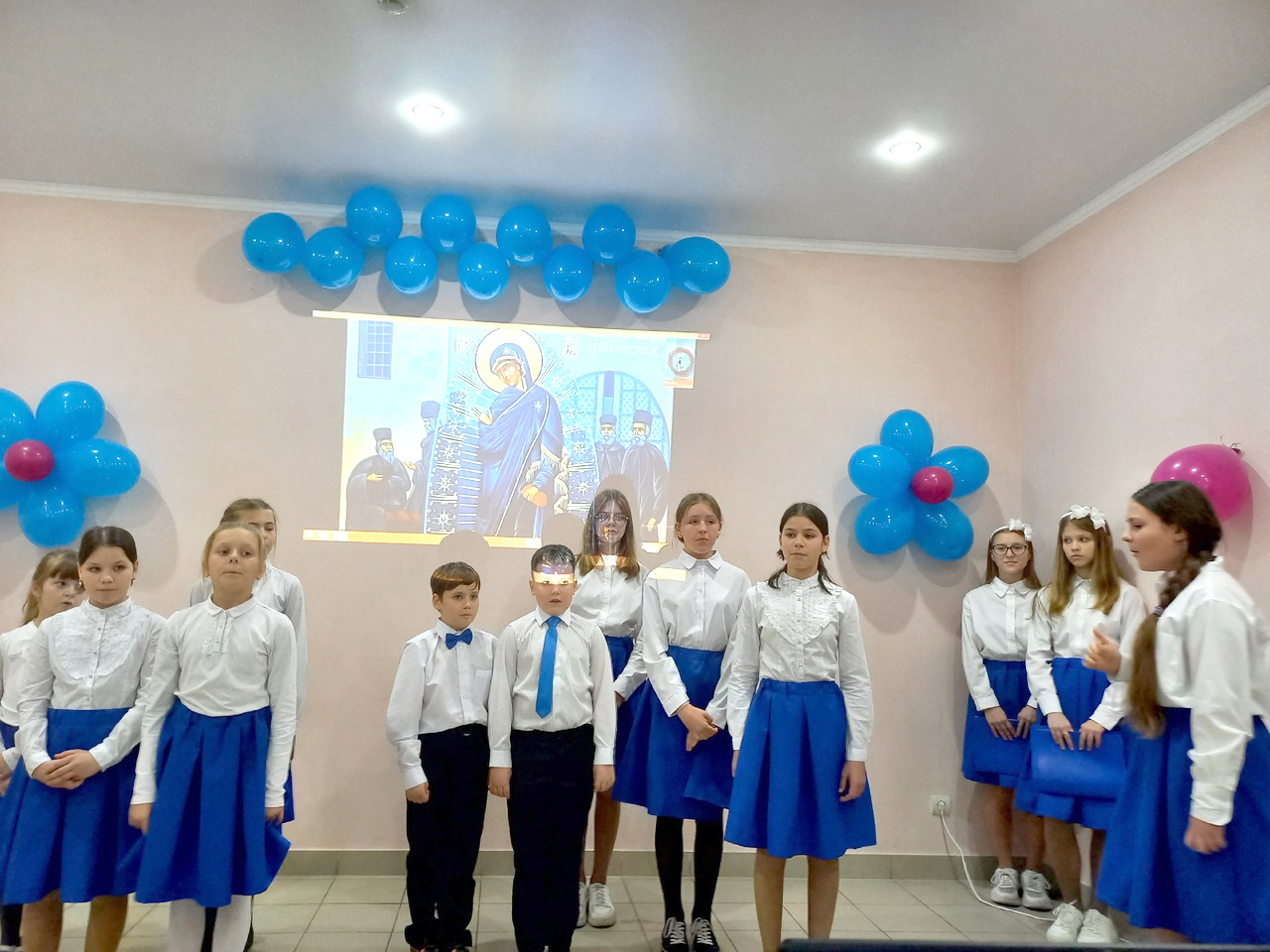 День матери в Никольском храме