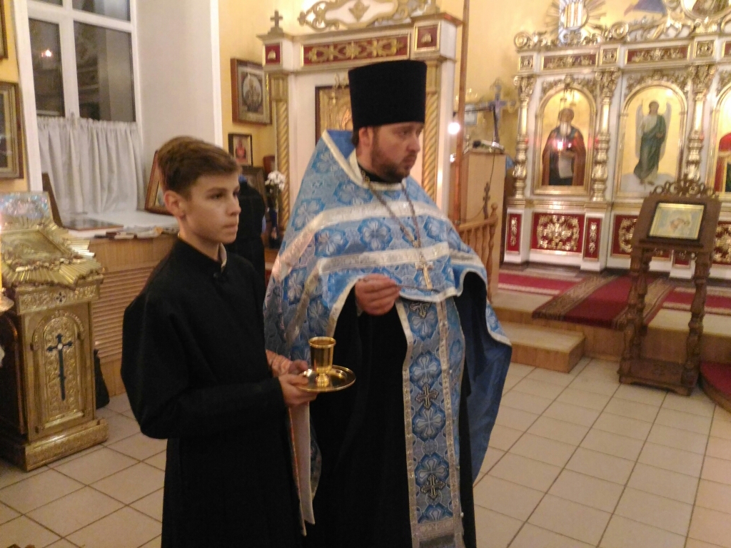 Всенощное бдение накануне Недели 23-ей по Пятидесятнице и праздника Казанской иконе Божией Матери