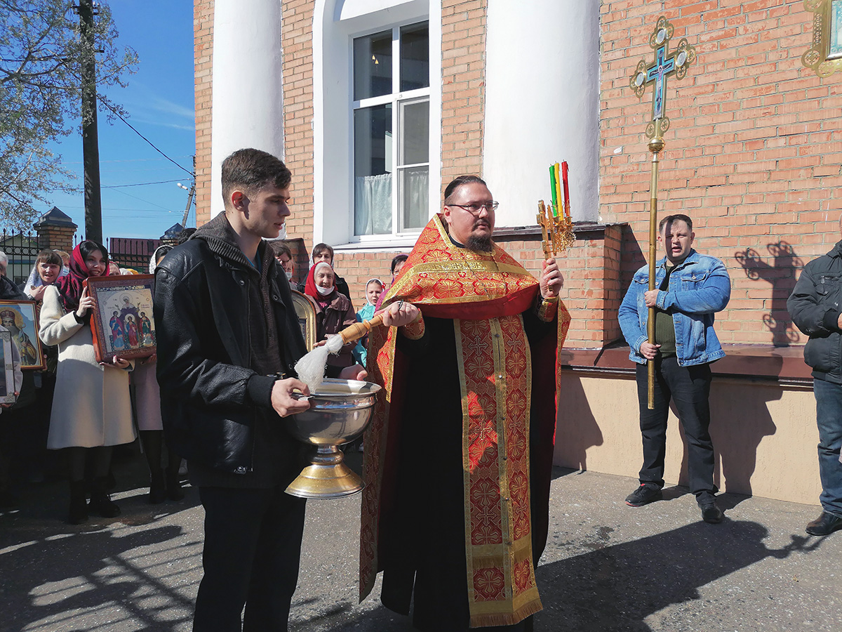Литургия в четверг Светлой седмицы