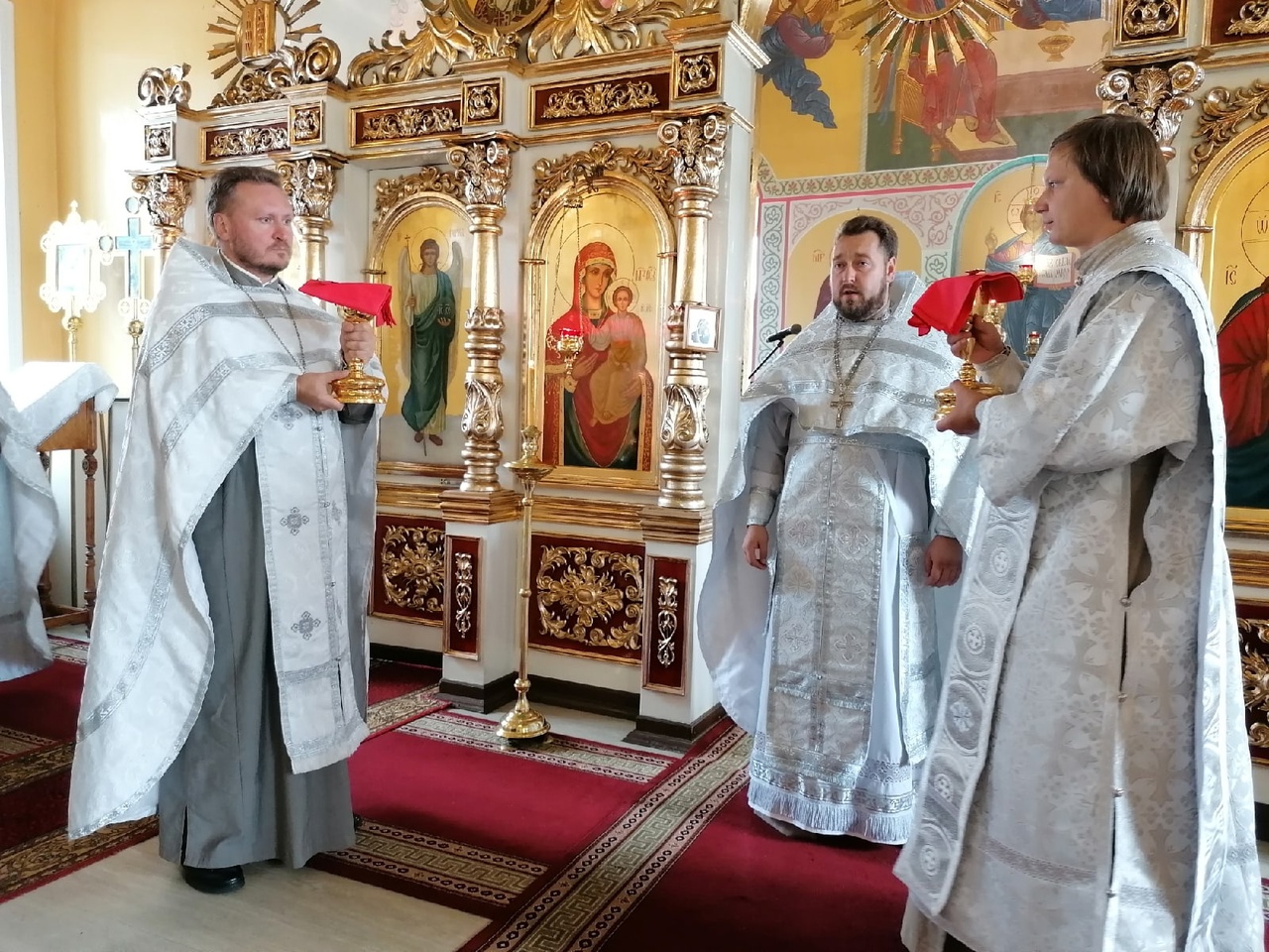 Празднование Преображение Господне