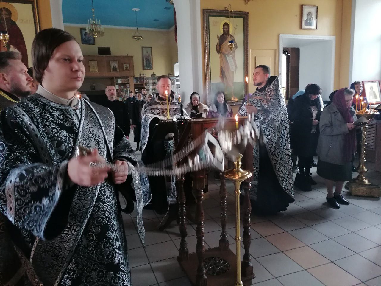 Вечерня с чином Пассии