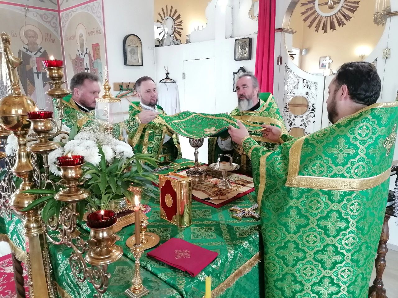 Богослужения в день памяти блаженного Иоанна Кочетовского 