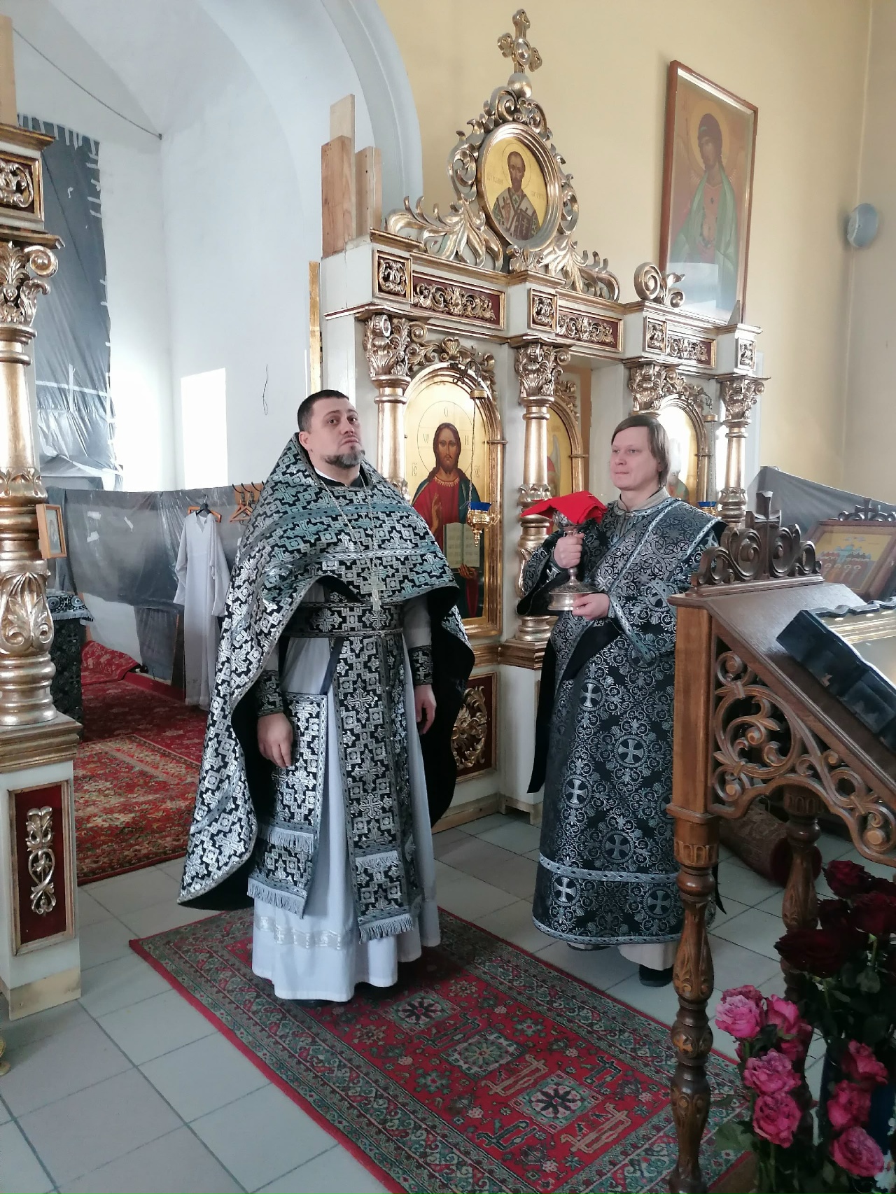 Протоиерей Александр Филиппов совершил Литургию Преждеосвященных Даров