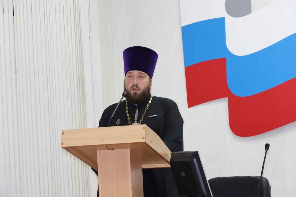  Протоиерей Антоний Шварёв руководил секцией «Миссия Церкви в местах лишения свободы» XI региональных Рождественских образовательных чтений