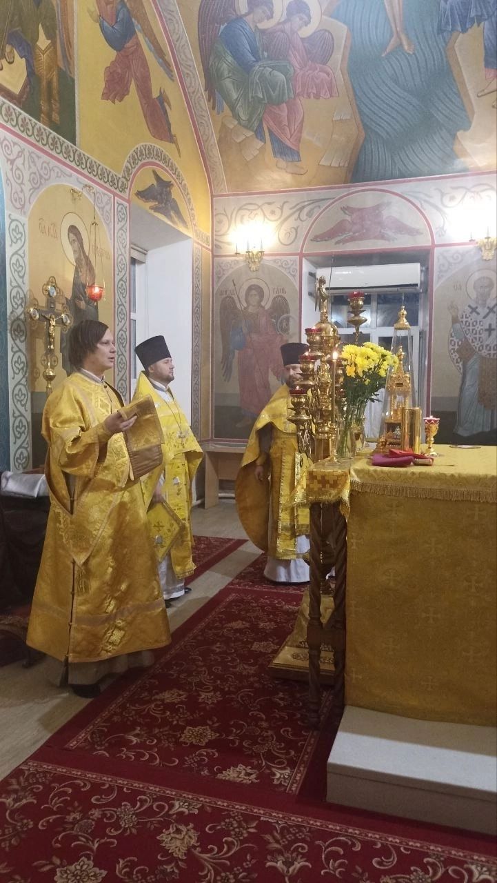 Богослужения в Неделю 21-ю по Пятидесятнице