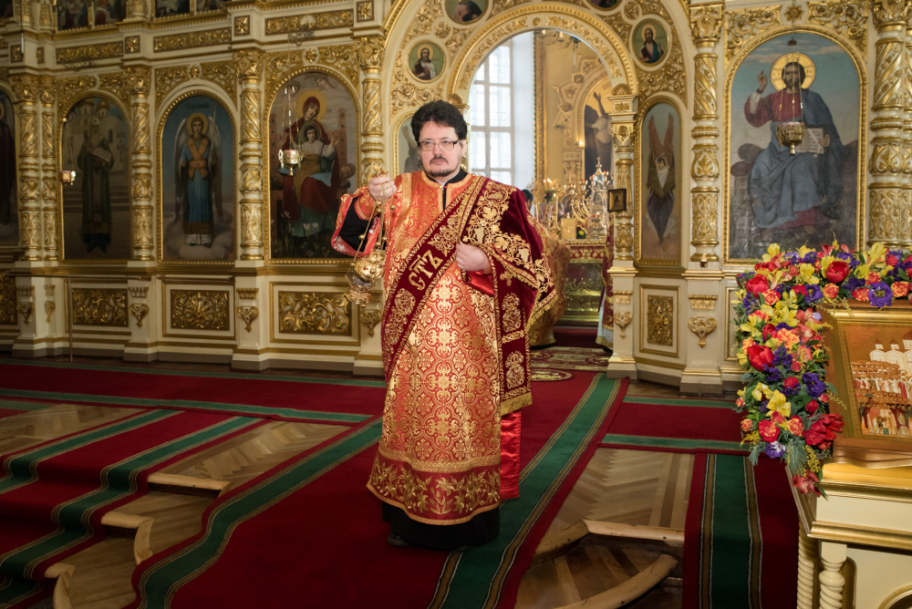 В праздник Собора новомучеников и исповедников Церкви Русской митрополит Серафим принял поздравления с днем Ангела