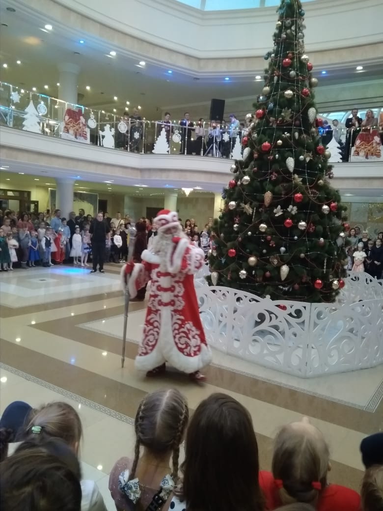 Рождественская ёлка в драмтеатре