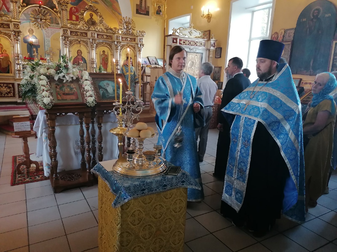 Всенощное бдение накануне Успения Пресвятой Богородицы