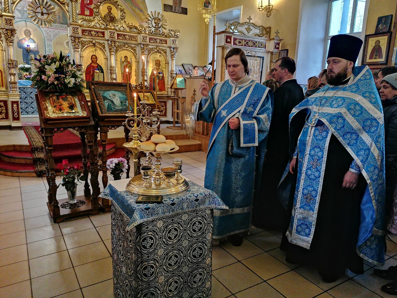 Всенощное бдение в канун Крестопоклонной Недели Великого поста и Благовещения