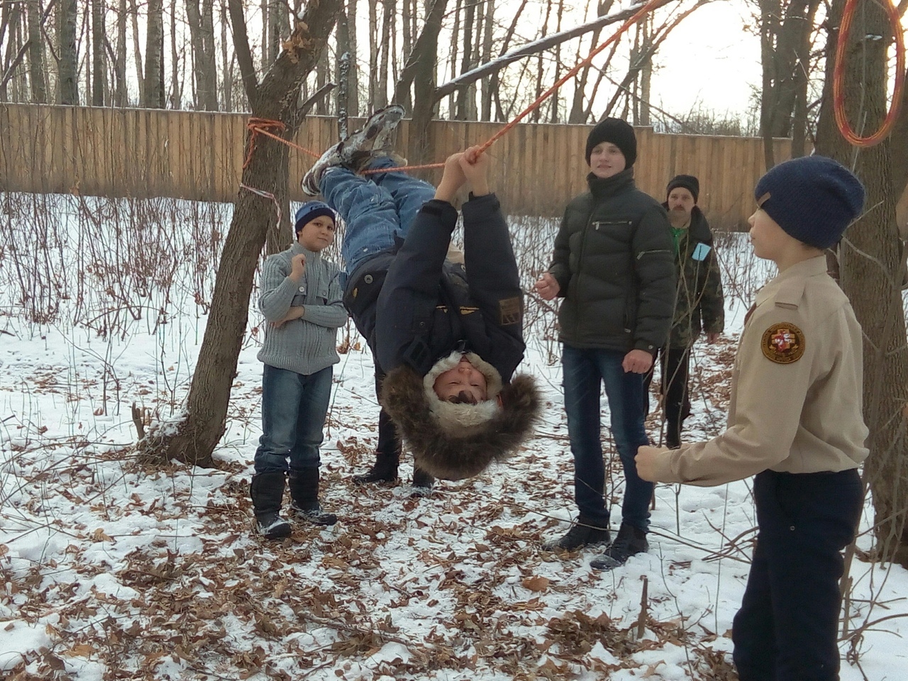 Ребята из 23 отряда Никольского храма НОРД "Русь" приняли участие в состязаниях, посвященные Дню Героев Отечества