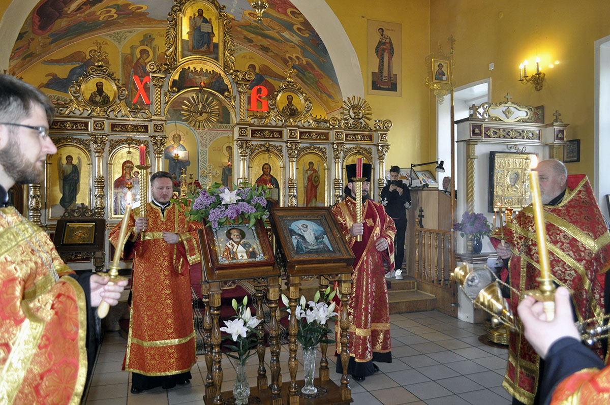 Всенощное бдение в канун дня памяти святителя Николая Чудотворца
