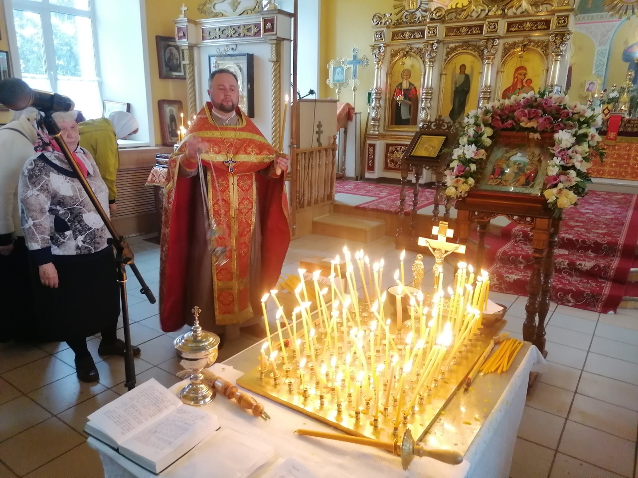 Празднование Радоницы в нашем храме