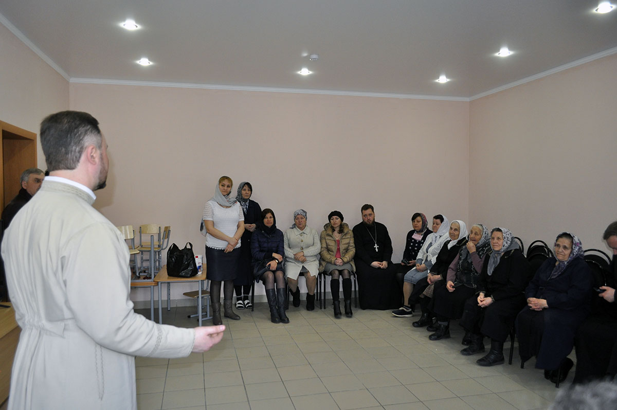 Лекция о профилактике коронавируса в храме