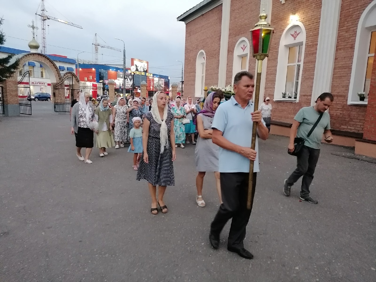Всенощное бдение с чином Погребения Плащаницы Пресвятой Богородицы