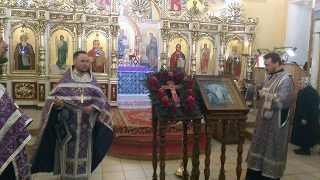 Всенощное бдение в канун Крестопоклонной Недели
