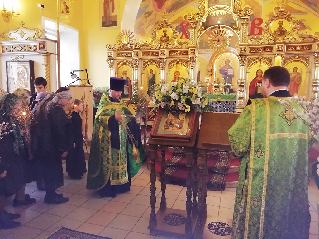 Всенощное бдение в канун праздника Входа Господня в Иерусалим
