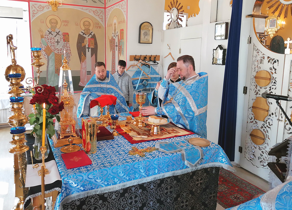  Празднование Благовещение Богородицы