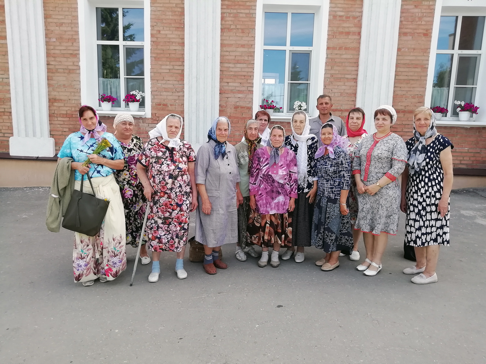 Паломническая поездка в Михайло-Архангельский храм с.Кочетовка