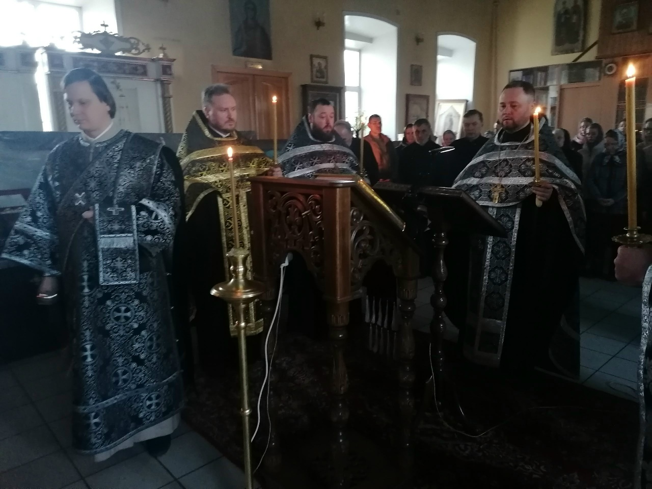 Вечерня с чином Пассии