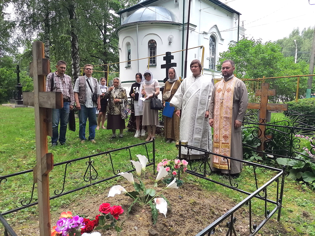 День памяти священника Александра Хохлова
