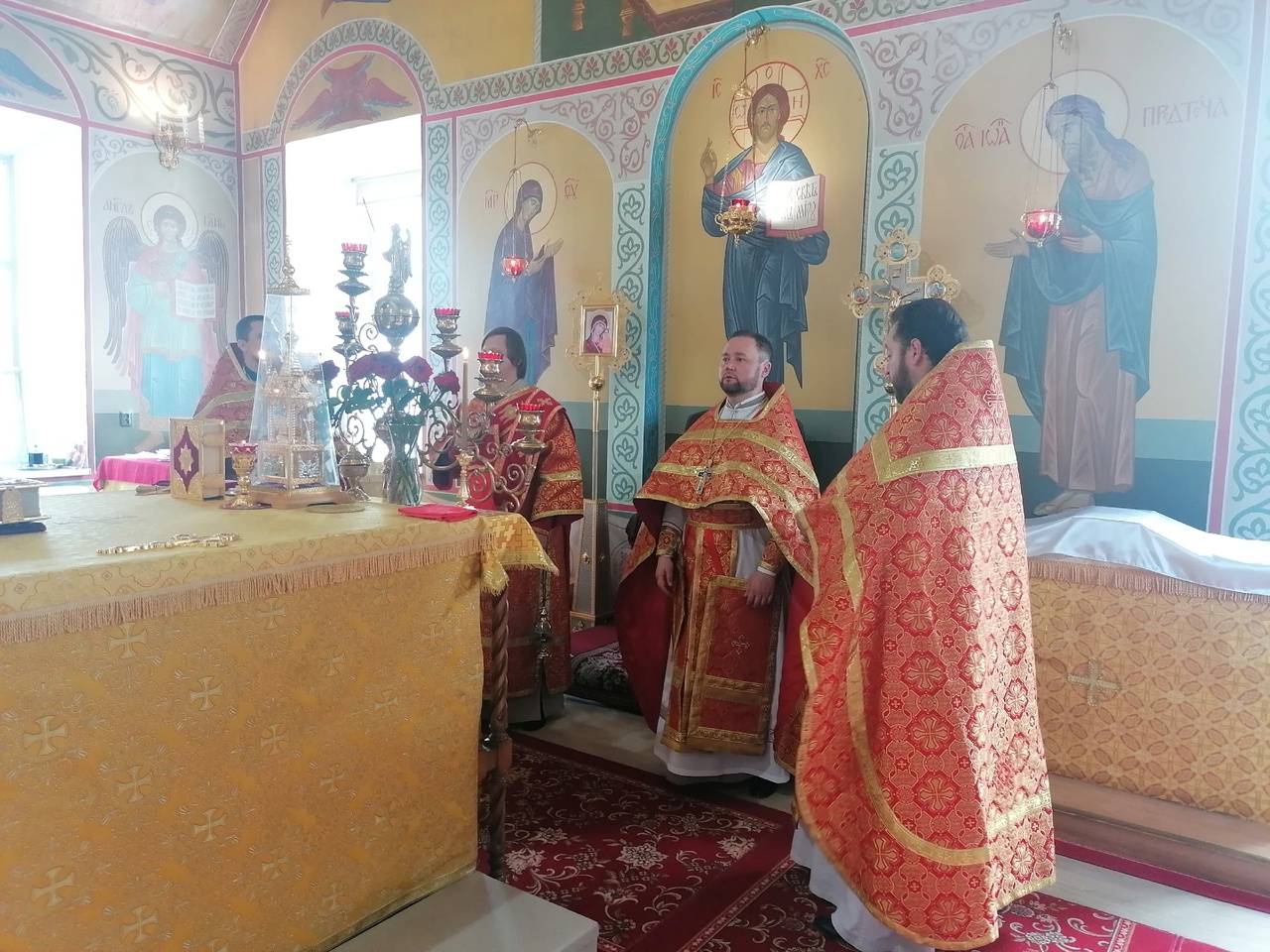 Празднование Происхождение Честных Древ Животворящего Креста Господня