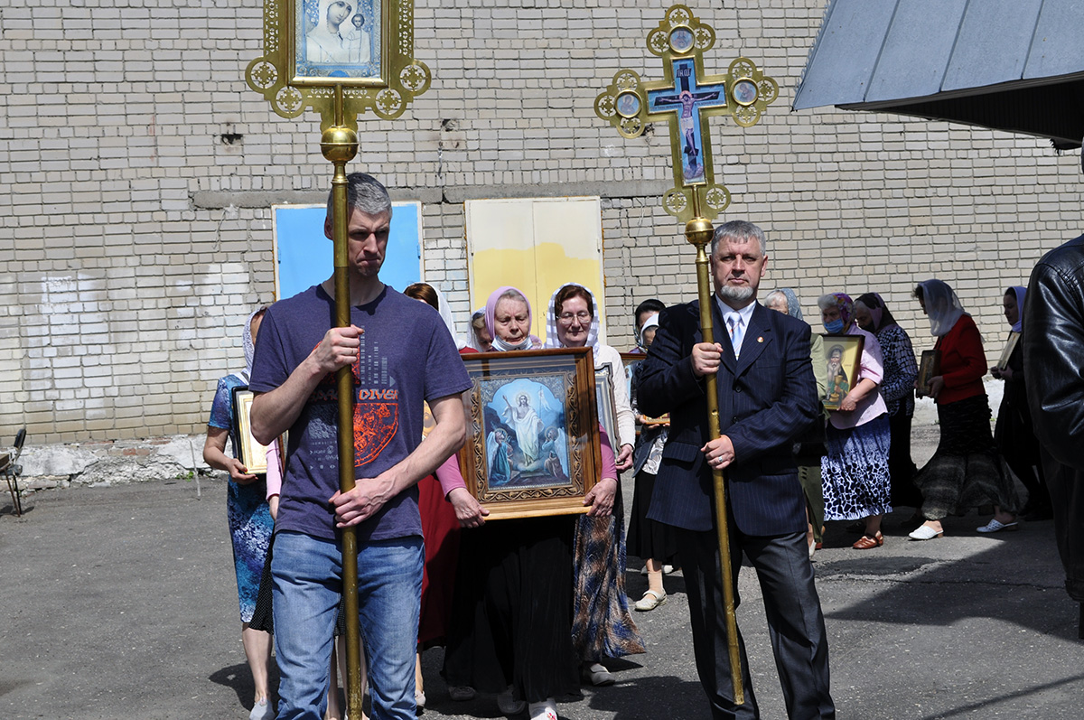 Литургия в день престольного  праздника нашего храма в честь святителя Николая Чудотворца