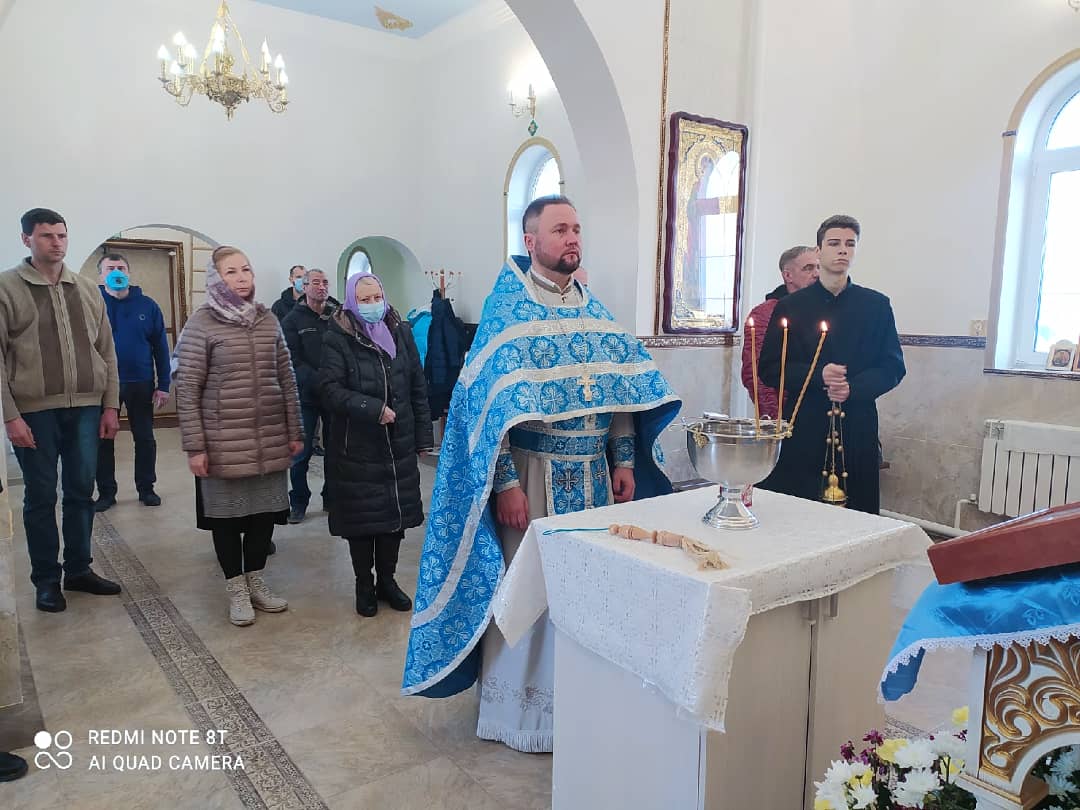 Литургия в Неделю 24-ю по Пятидесятнице в Камайке
