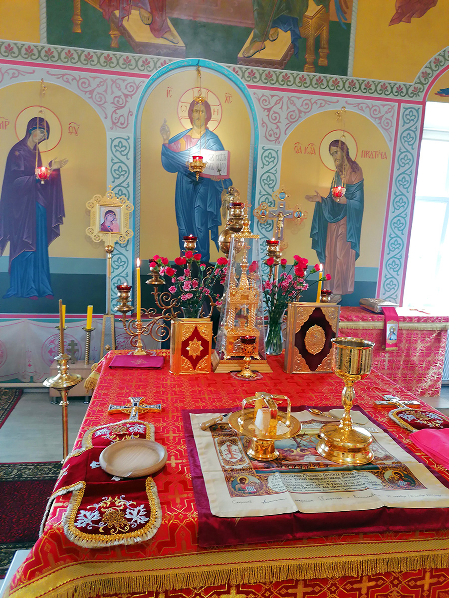 Праздник Воздвижения Животворящего Креста Господня