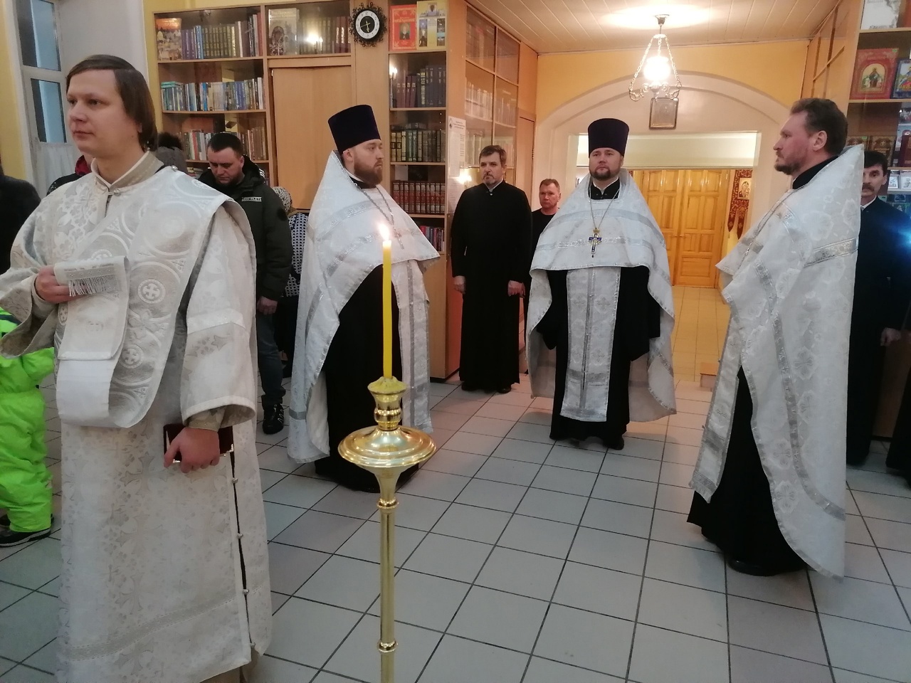 Всенощное бдение в канун праздника Рождества Христова