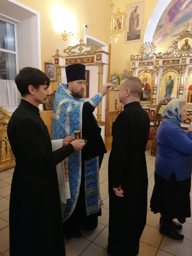 Всенощное бдение в канун празднования Введения во храм Пресвятой Богородицы