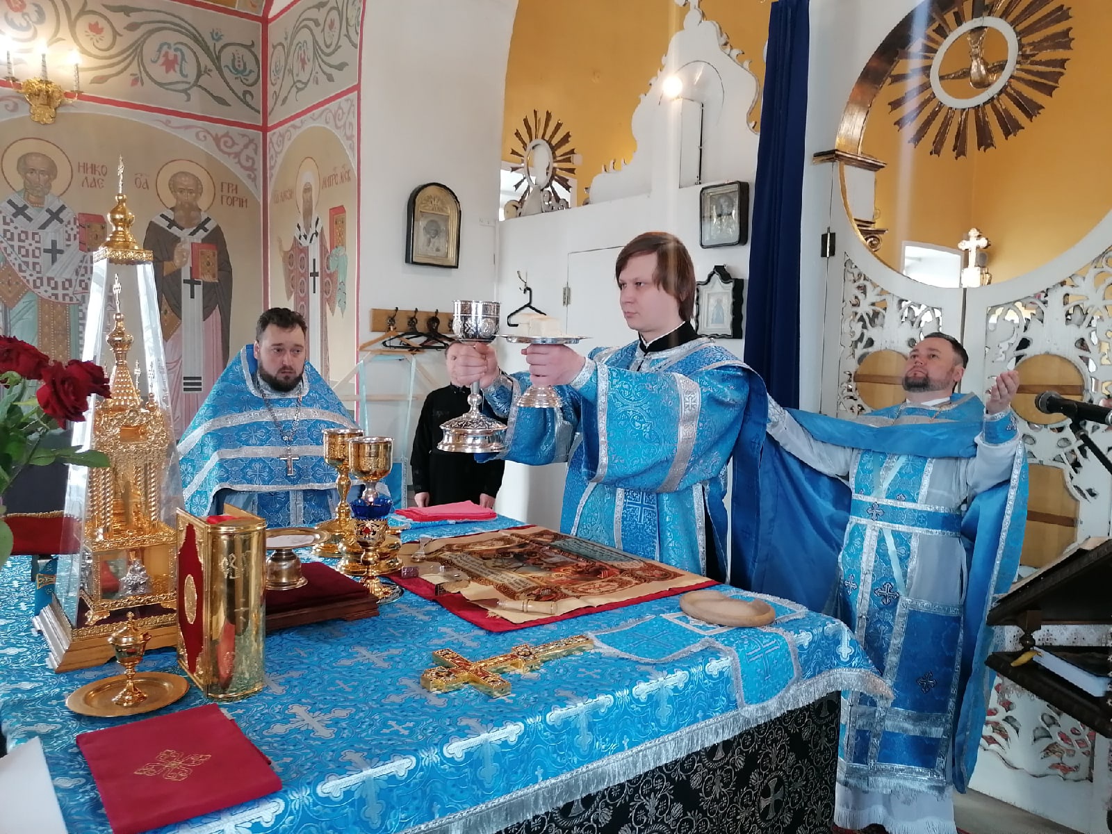 Празднование Благовещение Богородицы