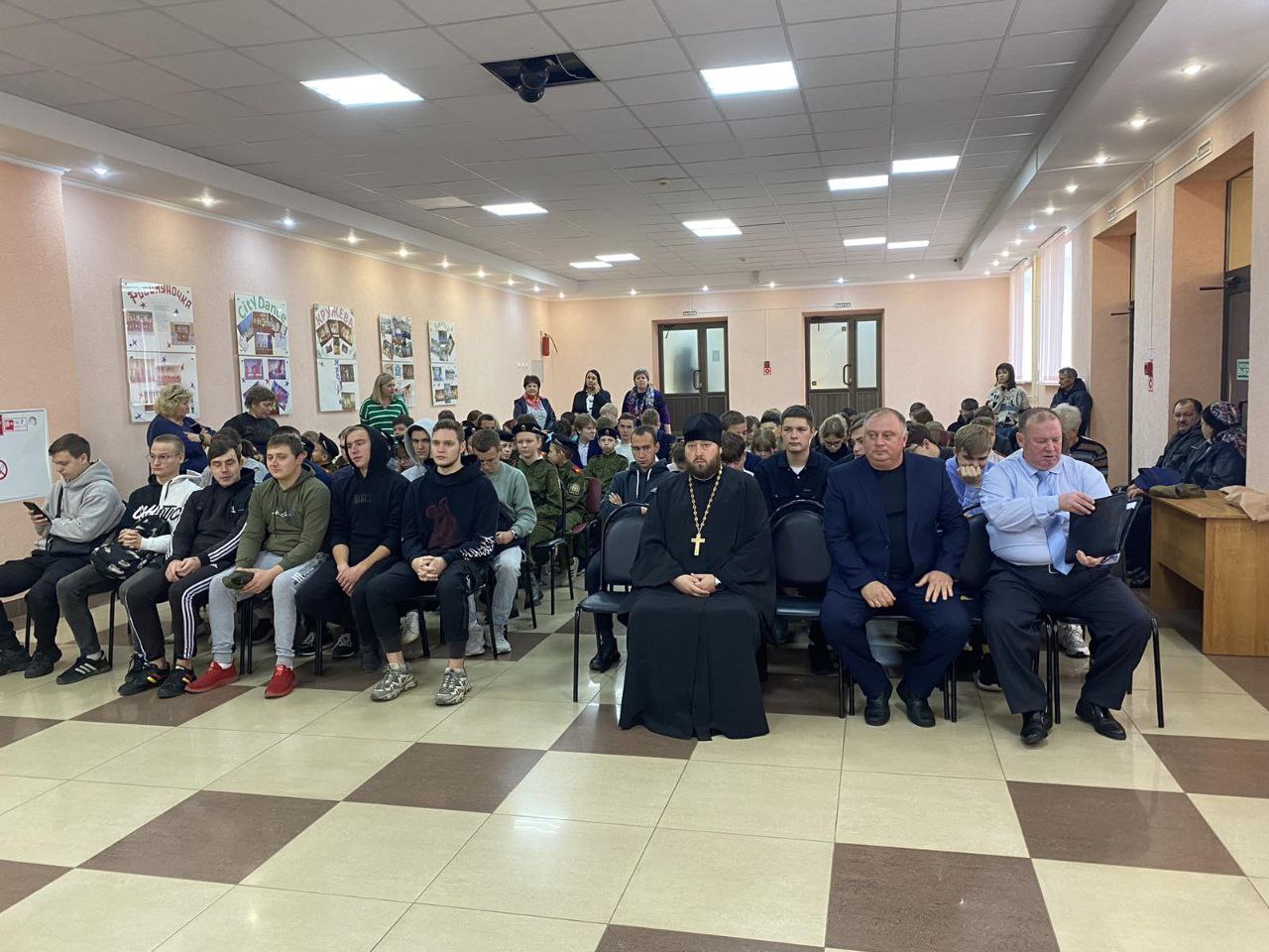 Протоиерей Антоний Шварёв принял участие в Дне призывника