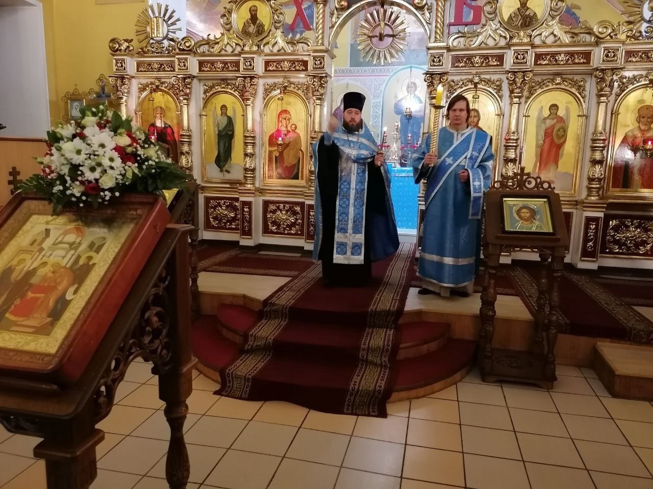 Всенощное бдение в канун праздника Сретение Господне
