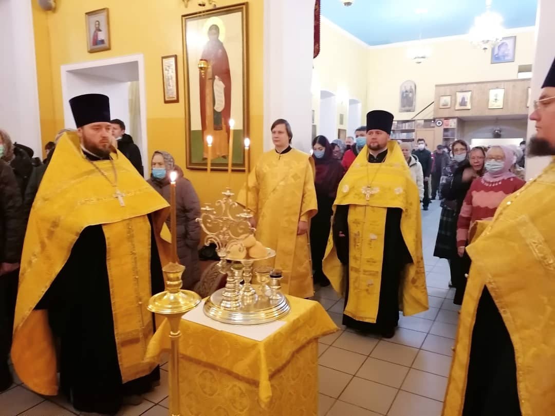 Всенощное бдение в канун престольного праздника нашего храма