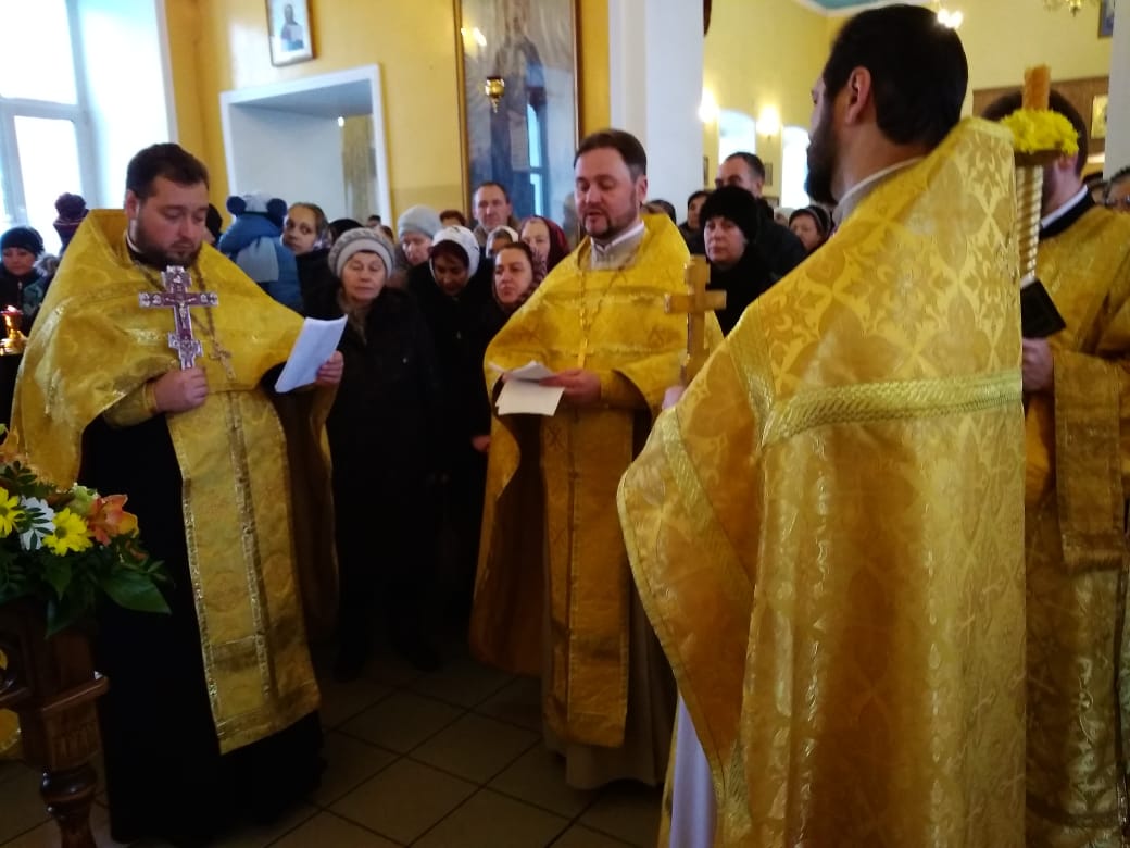 Престольный праздник нашего храма в честь святителя Николая, архиепископа Мир Ликийских, чудотворца