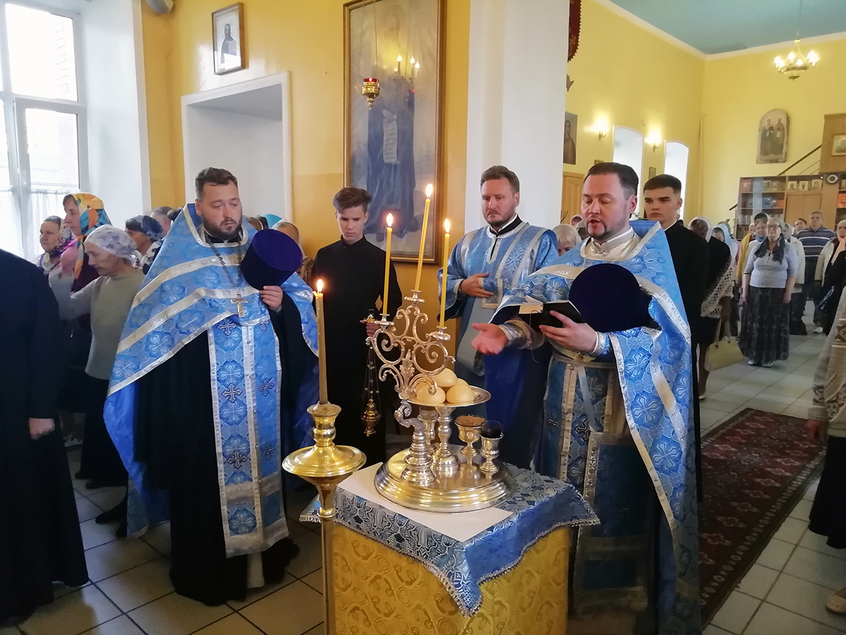Всенощное бдение в канун Успения Песвятой Богородицы