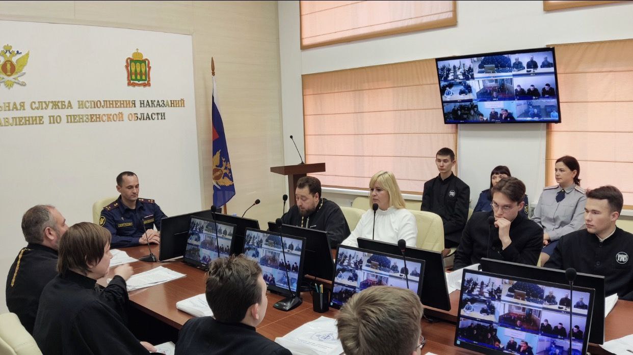 Протоиерей Антоний Шварёв руководил секцией "Миссия Церкви в местах лишения свободы" в рамках X Региональных Рождественских чтений