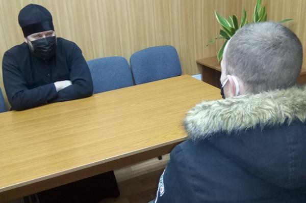 Протоиерей Антоний Шварёв провел духовно-просветительские беседы в уголовно-исполнительной инспекции