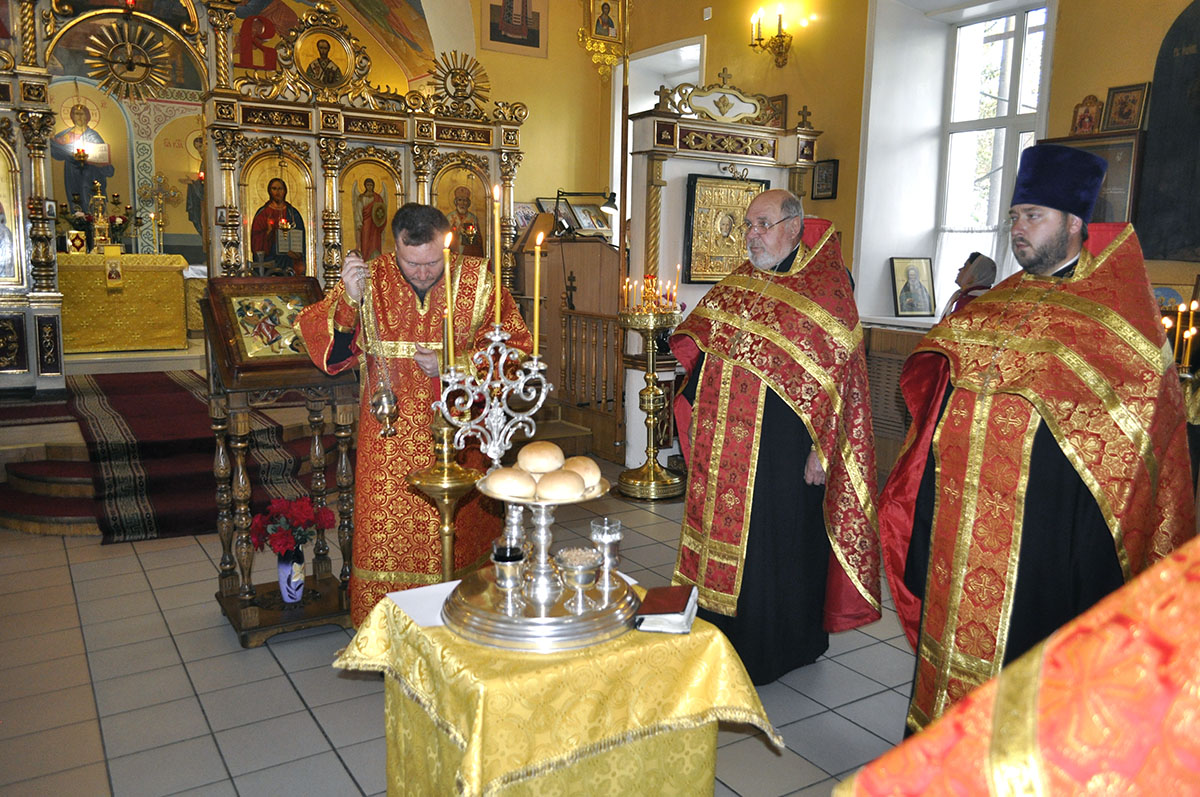 Всенощное бдение в канун дня Усекновения главы Иоанна Предтечи