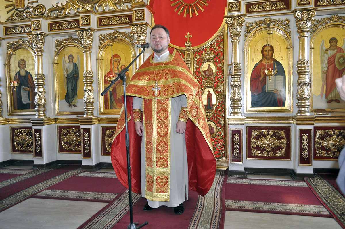 Праздник Воздвижения Животворящего Креста Господня