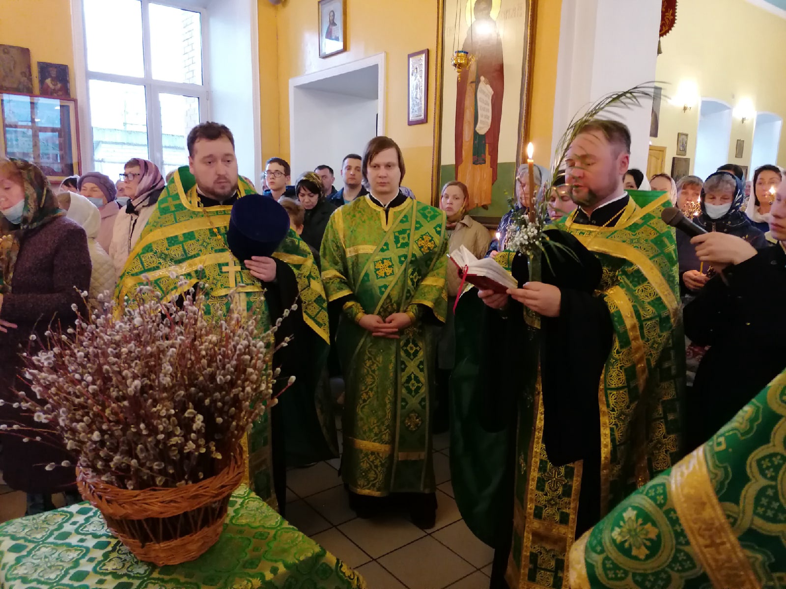 Всенощное бдение в канун Входа Господня в Иерусалим