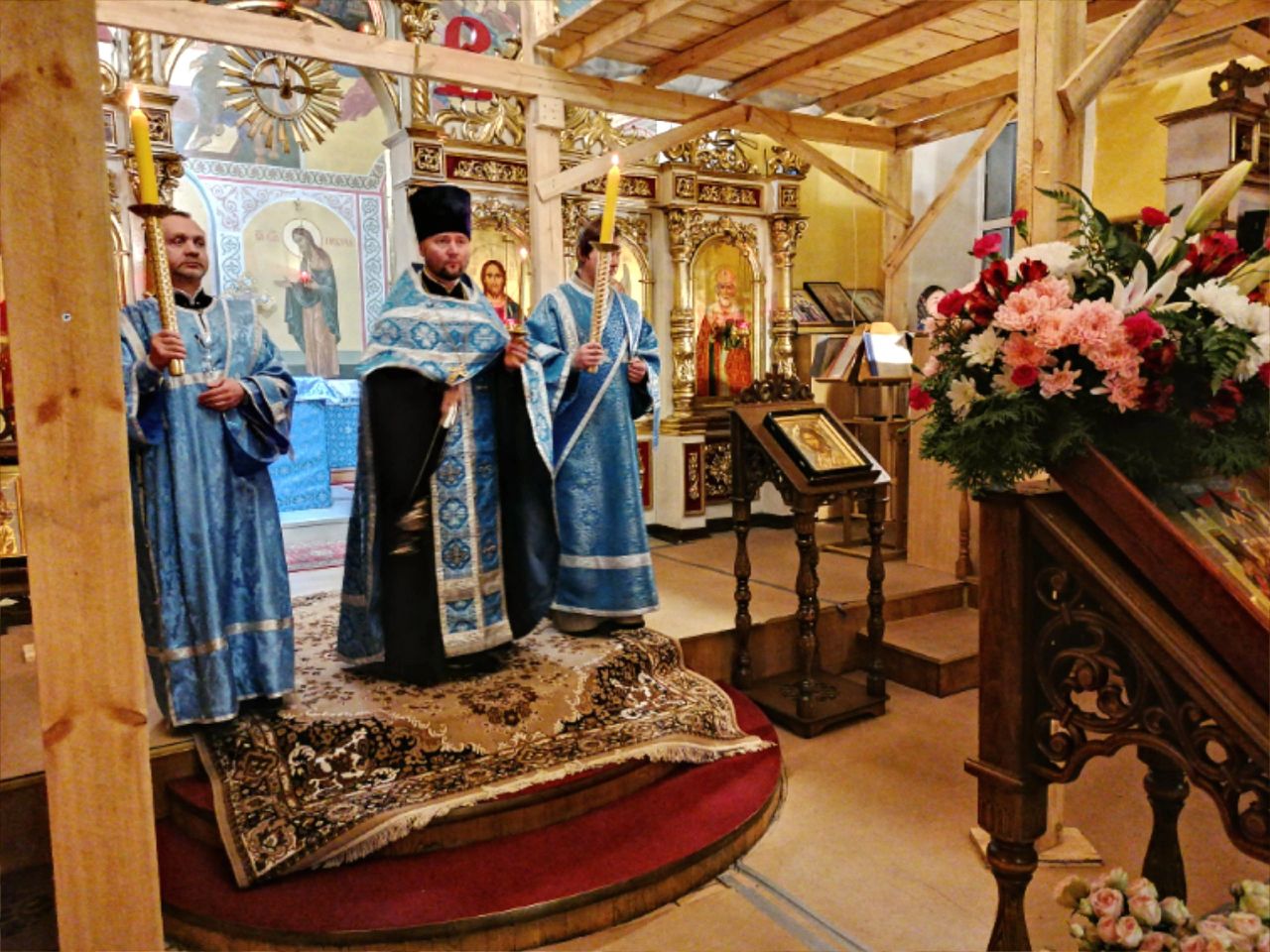 Всенощное бдение в канун празднования Введения во храм Пресвятой Богородицы