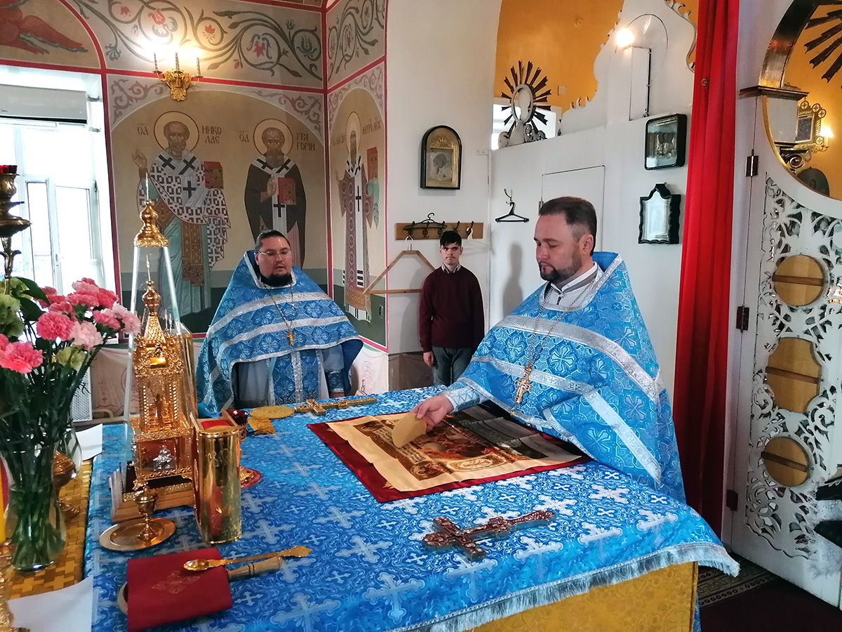 Праздник Покров Пресвятой Богородицы