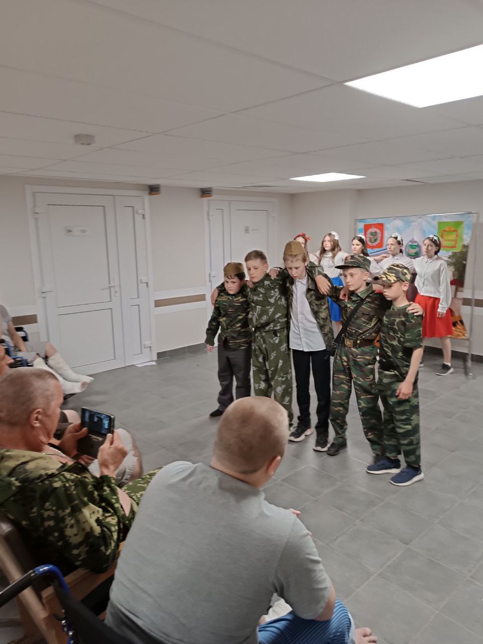 Воспитанники воскресной школы Никольского храма г.Пензы провели концерт для раненых военнослужащих