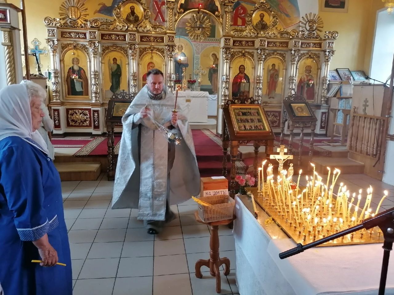 Заупокойное богослужение в канун Троицкой родительской субботы