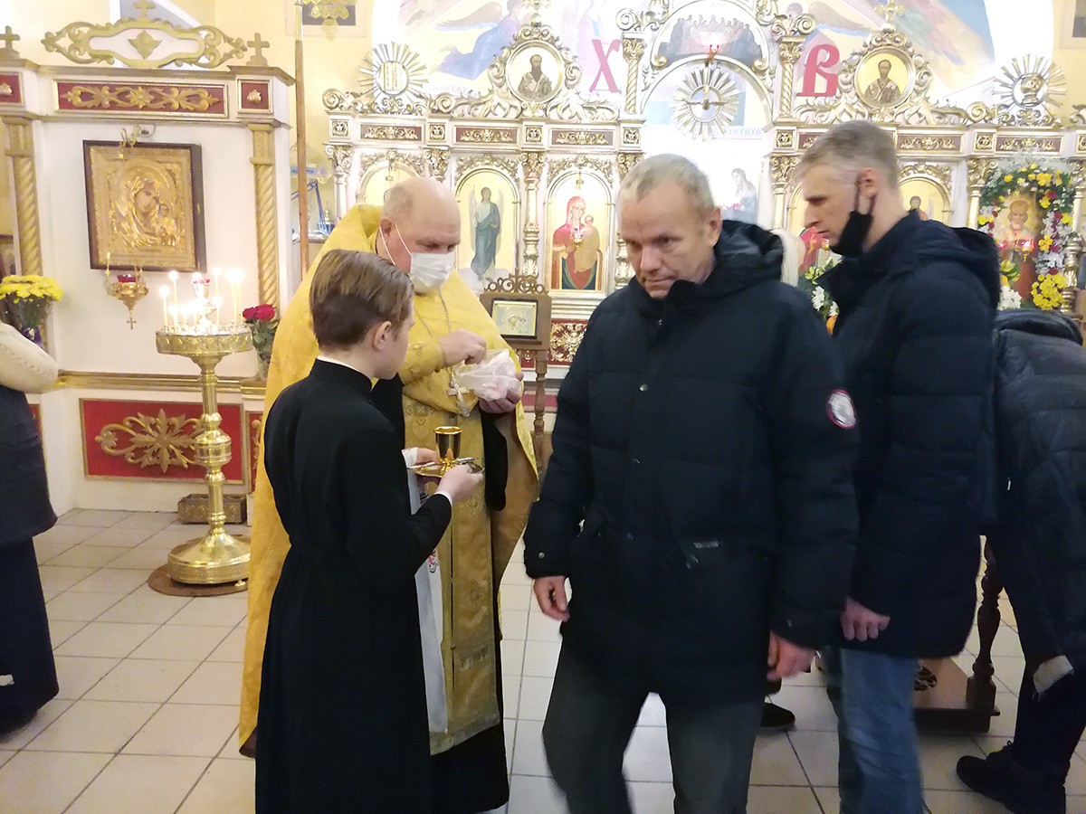 Всенощное бдение в канун престольного праздника святителя Николая Чудотворца