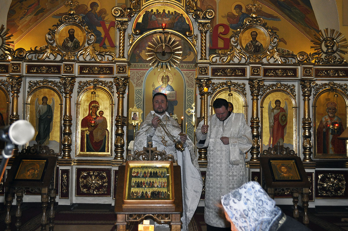 Заупокойное богослужение в канун Вселенской родительской субботы